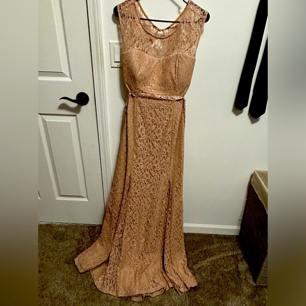 Long Lace w/ Sequins Belt—Dress